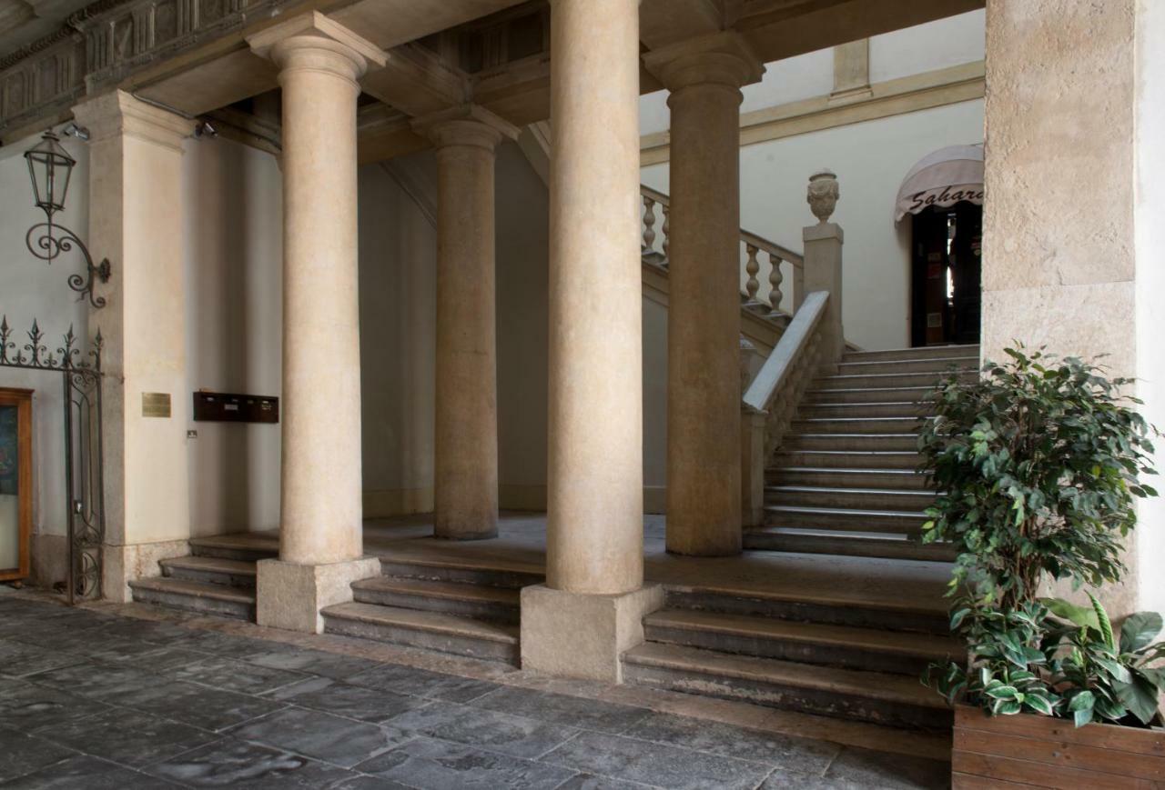 Il Cappello Di Giulietta Hotel Верона Екстериор снимка