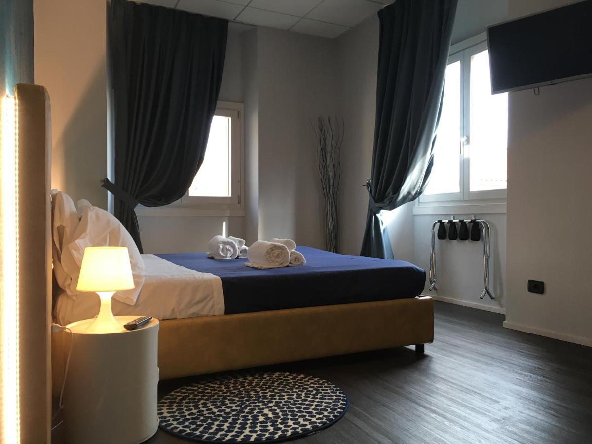 Il Cappello Di Giulietta Hotel Верона Екстериор снимка